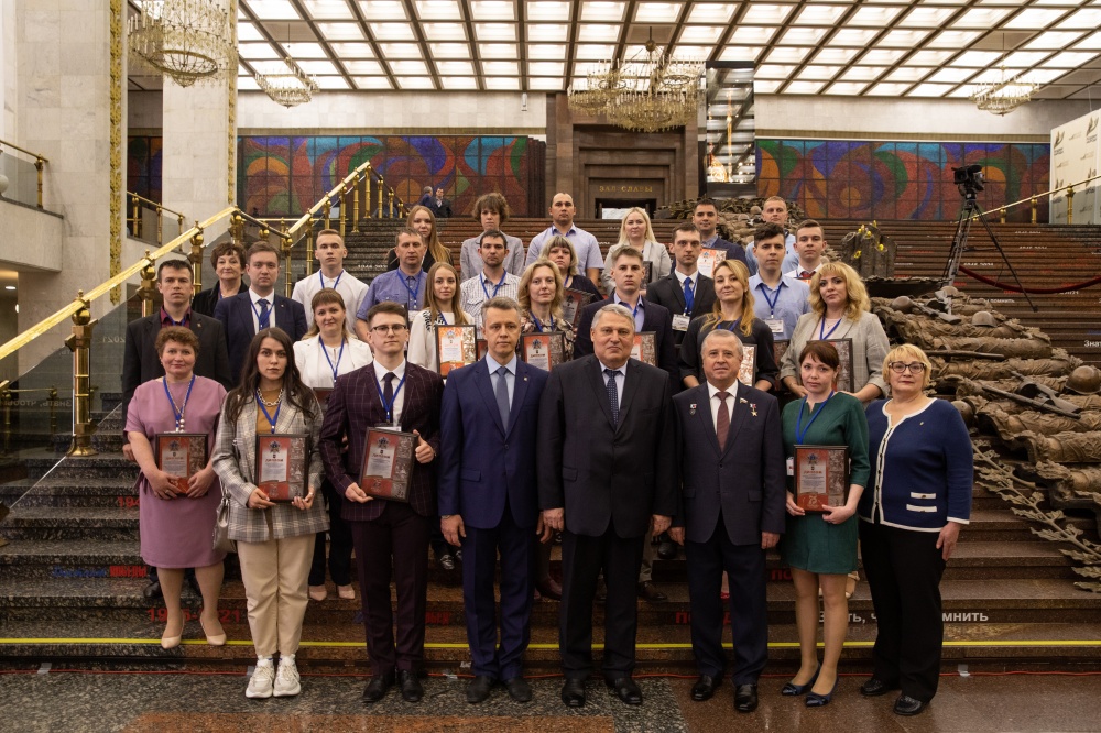 Магнитогорцев чествовали на Поклонной горе.