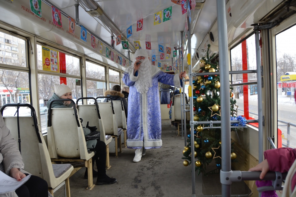 Жизнь продолжается.
